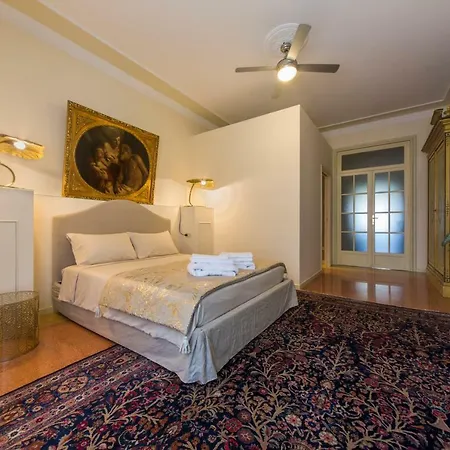 Molano's House Bed and Breakfast Μπέργκαμο
